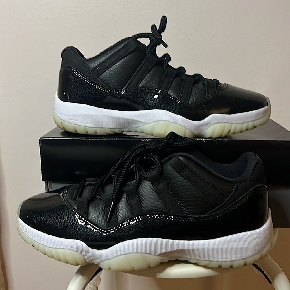 Air Jordan 11 Retro Low